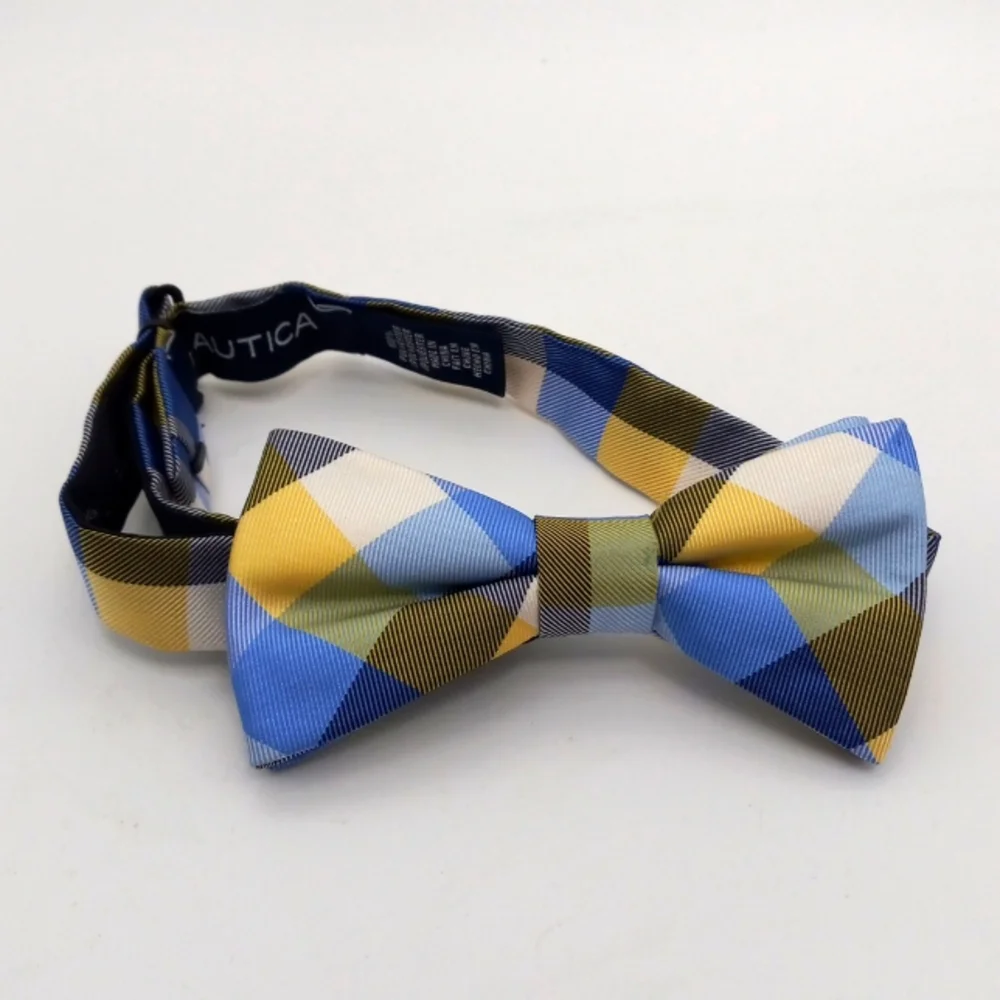 NAUTICA CHECKERED BOW TIE